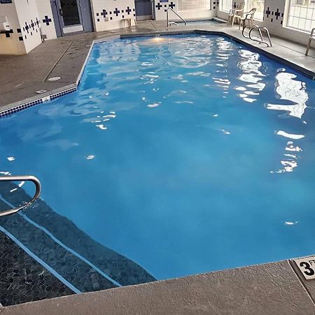 Lighthouse Suites Inn Оушън Шорс Екстериор снимка