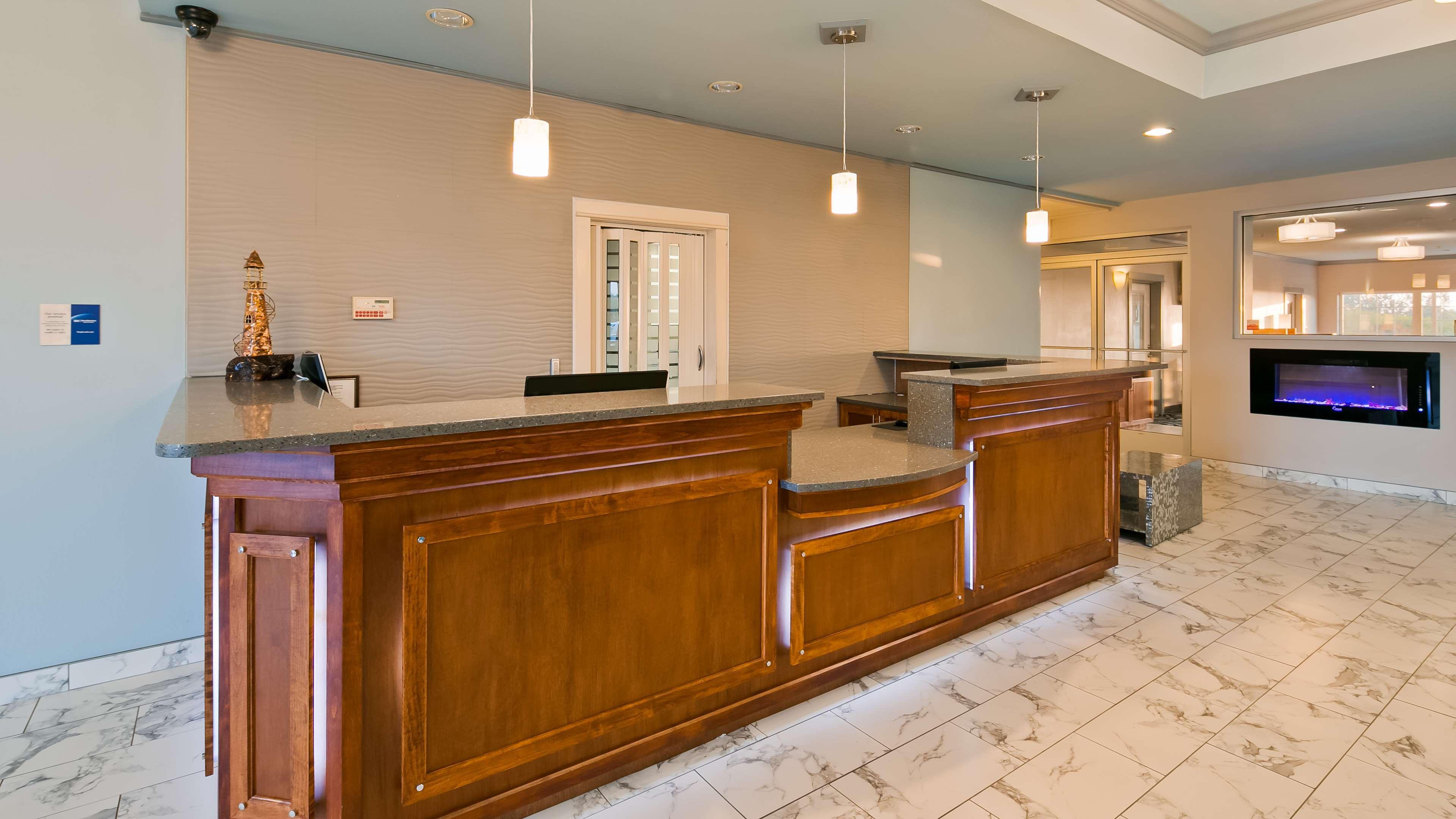 Lighthouse Suites Inn Оушън Шорс Екстериор снимка