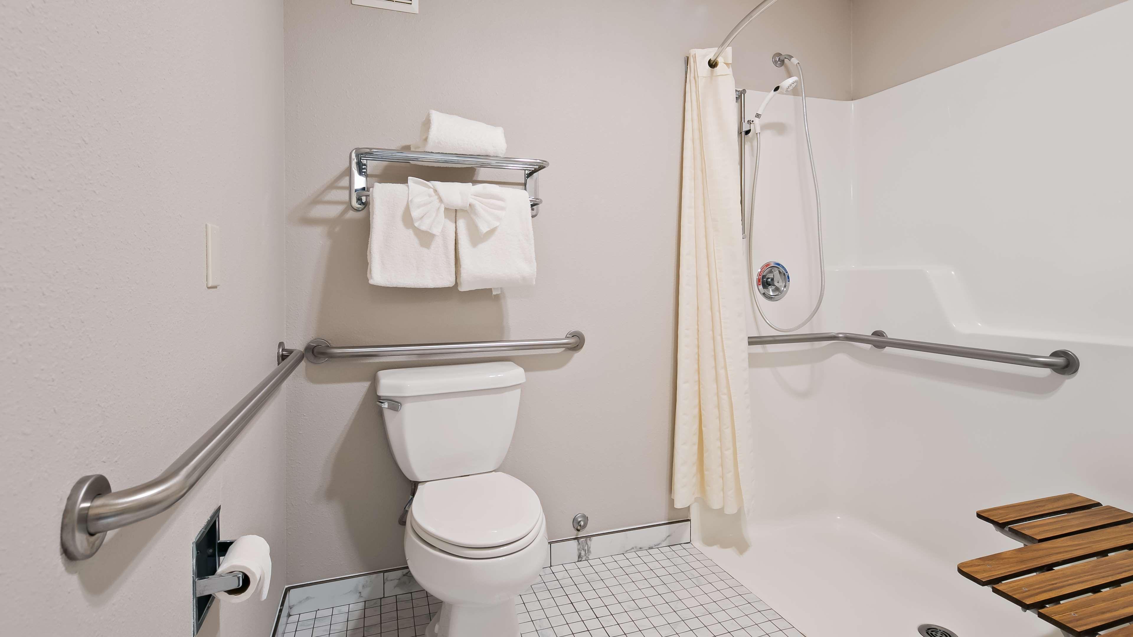 Lighthouse Suites Inn Оушън Шорс Екстериор снимка