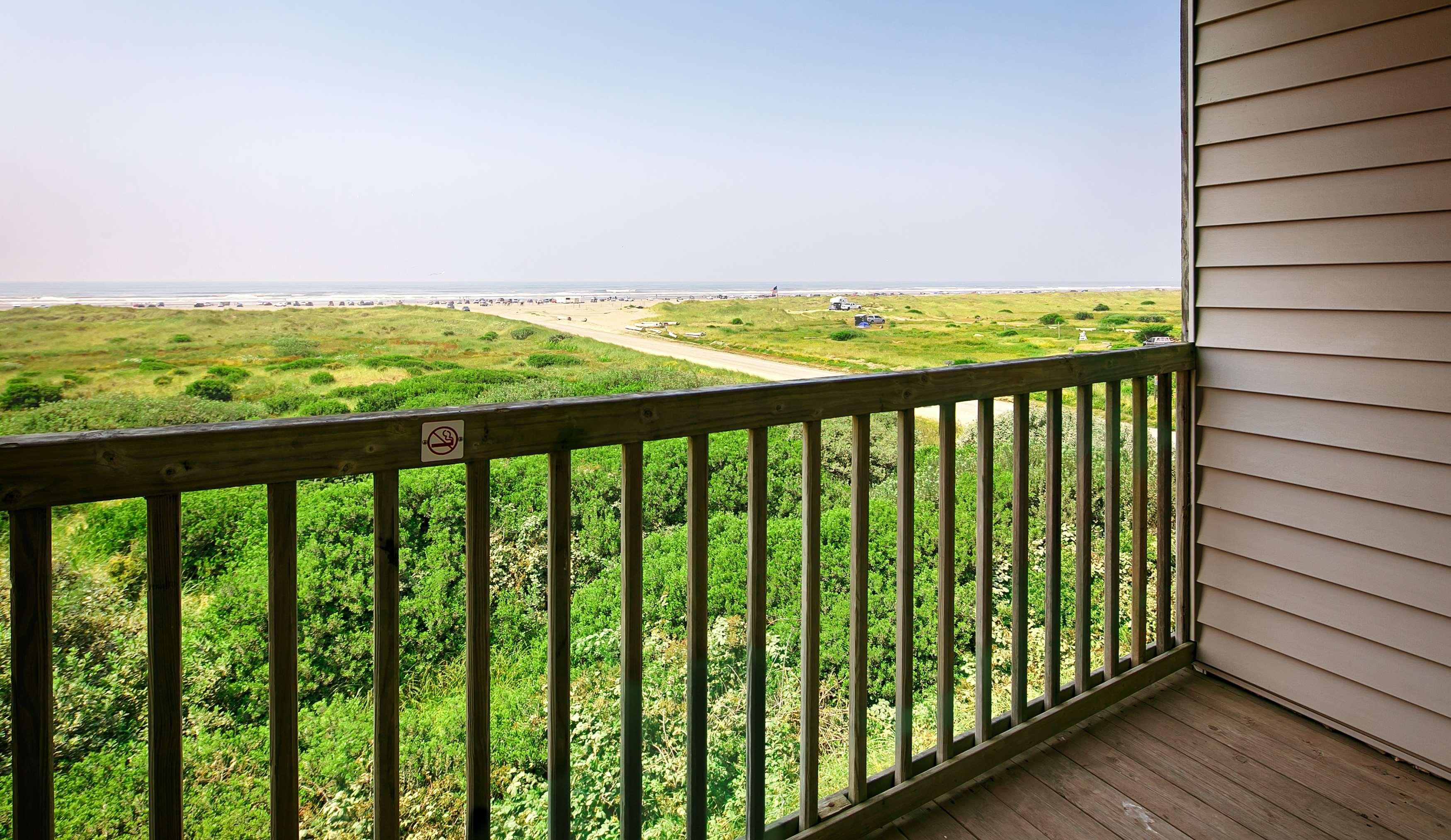 Lighthouse Suites Inn Оушън Шорс Екстериор снимка