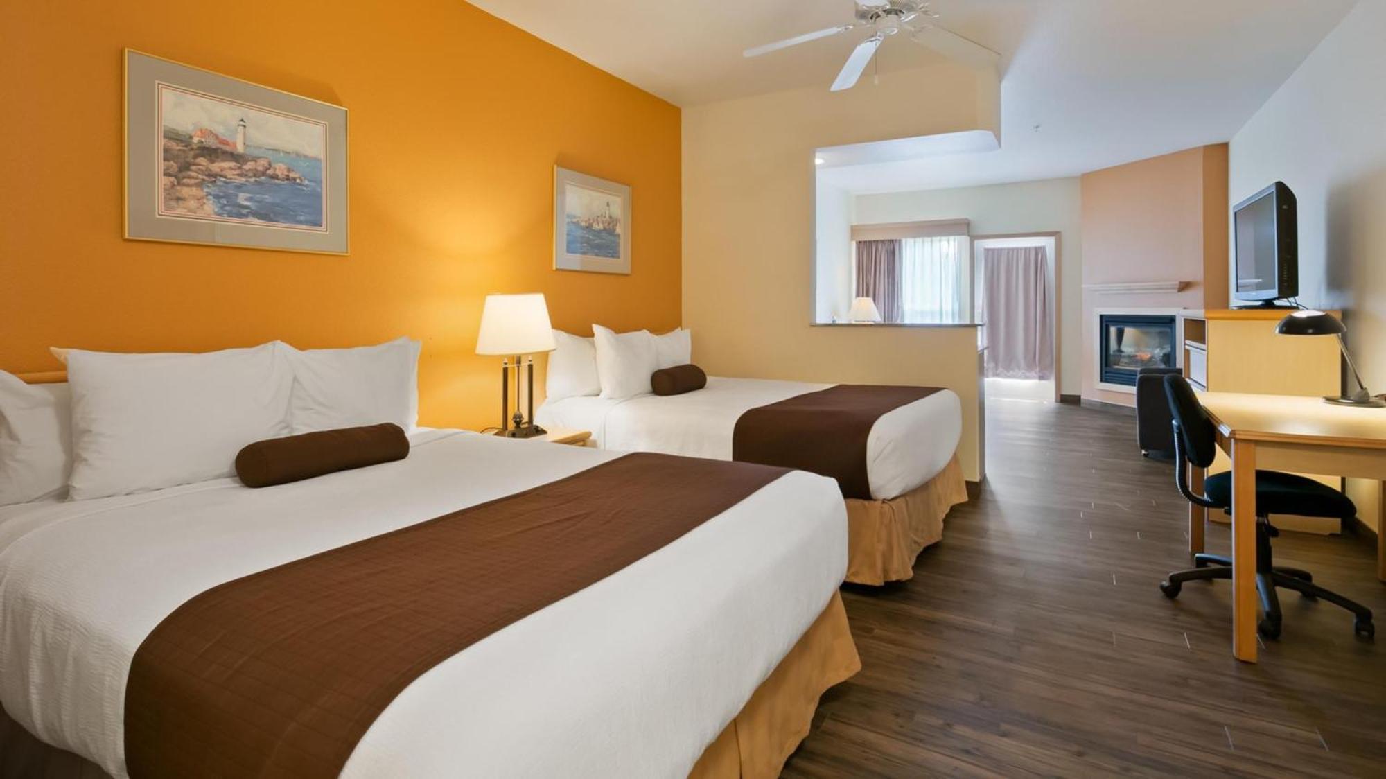 Lighthouse Suites Inn Оушън Шорс Екстериор снимка