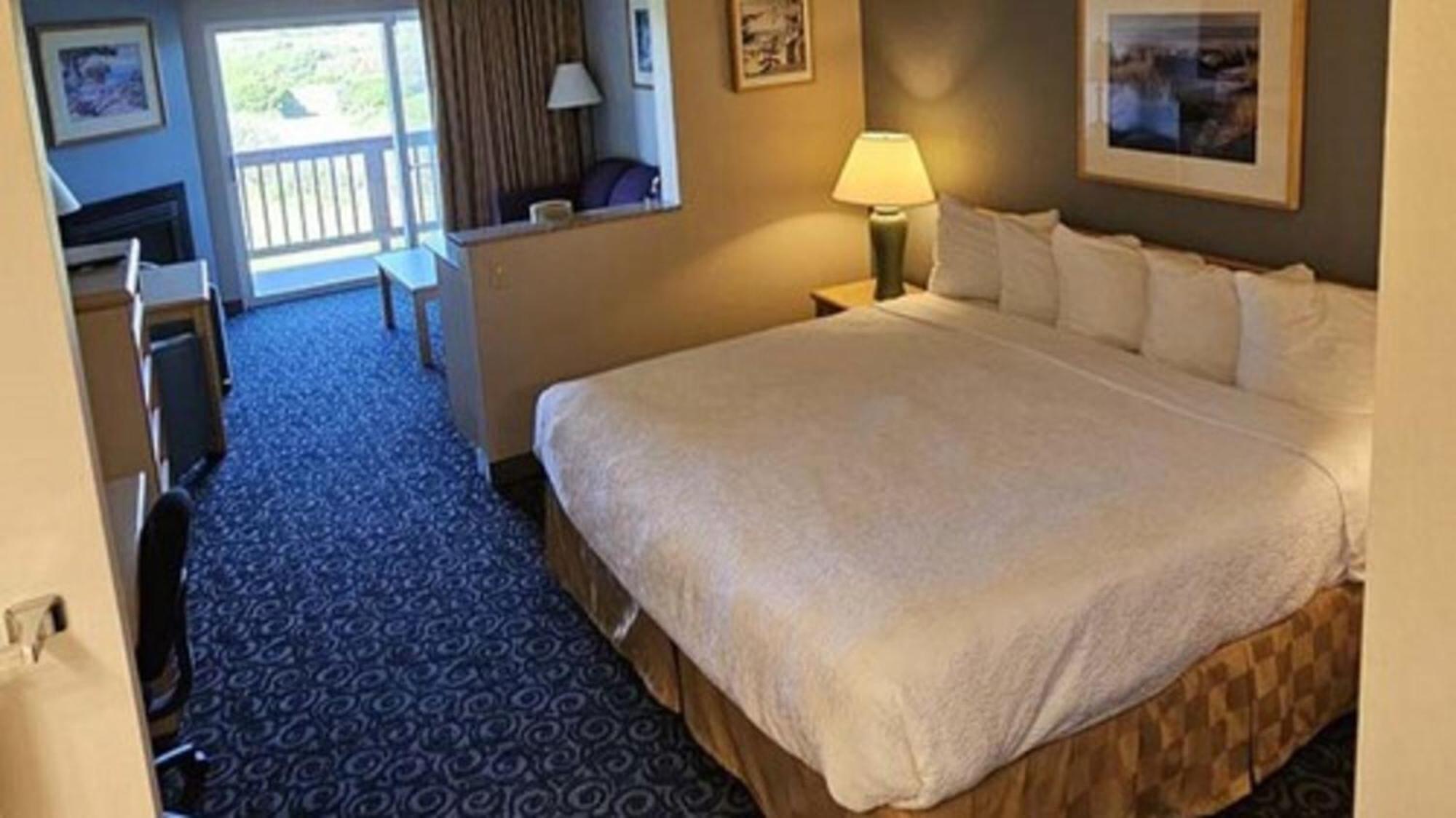Lighthouse Suites Inn Оушън Шорс Екстериор снимка